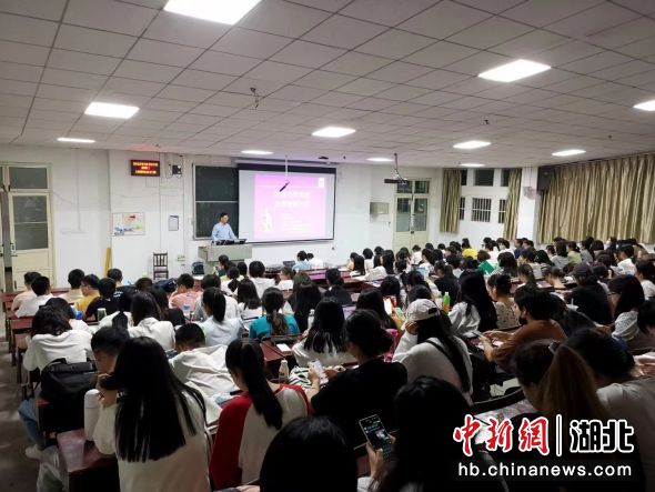 朱正明走进太阳集团古天乐讲述关公文化 朱正明走进太阳集团古天乐讲述关公文化